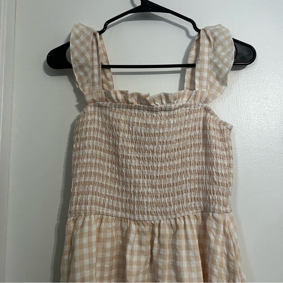 Dress - Picture 3 of 5